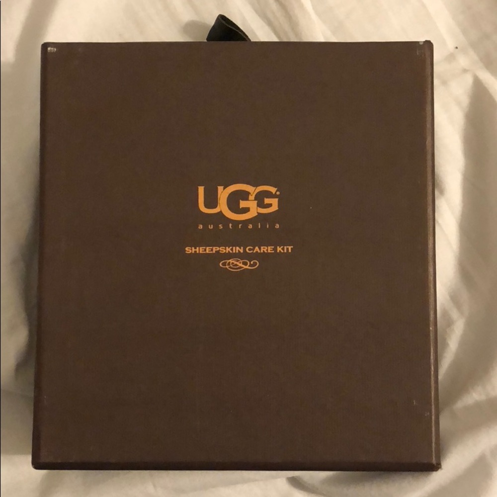 Ugg Sheepskin Care Kit - Brand New